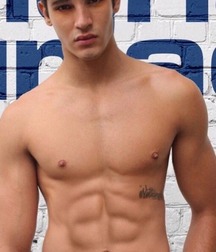 Lads 105 5cbe2e395cbe8.jpg