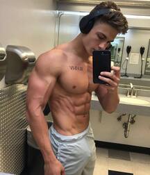 Big Cock Boys Gay Porn 6164a2aca2438.jpg