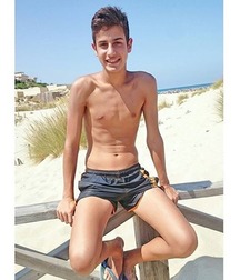 pretty boys 56e440d731a5d.jpg