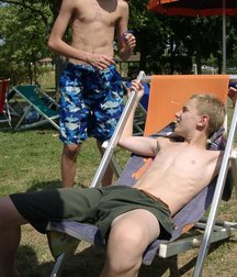 pretty boys 57a5f7dd7ece9.jpg