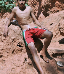 pretty boys 57a5f87923c8d.jpg