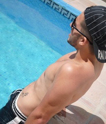 pretty boys 57a5f8b2d1120.jpg