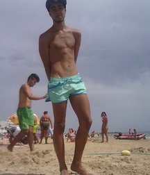 pretty boys 57a5f8fb30e72.jpg