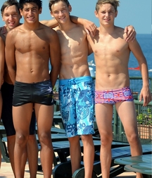 pretty boys 57fa646a95bfb.jpg