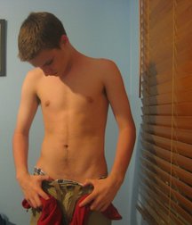 pretty boys 586a820a7b3dc.jpg