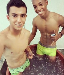 pretty boys 58920dbd638e8.jpg