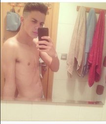 pretty boys 58bc39a74737d.jpg
