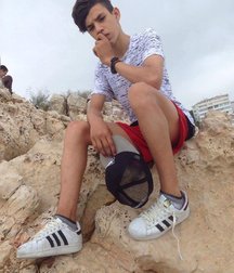 pretty boys 58bc39bf07824.jpg