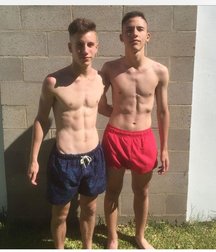 pretty boys 58d7d8e41f42a.jpg