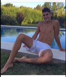 pretty boys 58d7d909c6d8f.jpg
