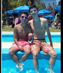 pretty boys 58f79b47bd070.jpg