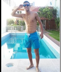pretty boys 2 58f79d49dd02a.jpg