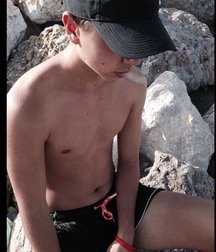 pretty boys 2 58f79d8cbeeb0.jpg
