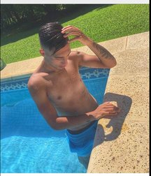 pretty boys 2 58f79d913a55b.jpg