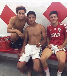 pretty boys 2 58f79da45c309.jpg