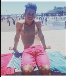 pretty boys 2 58f79dad03234.jpg