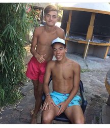 pretty boys 5905f73cdf63e.jpg