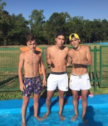 pretty boys 5905f751c5129.jpg