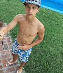 pretty boys 5905f75d5ffbf.jpg