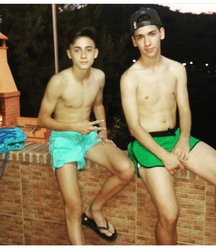 pretty boys 5905f767388e3.jpg