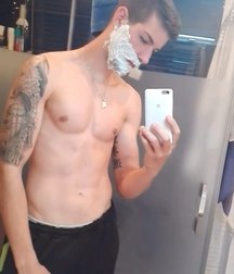 pretty boys 5905f76c14a80.jpg