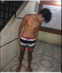 pretty boys 59159a6c95e93.jpg