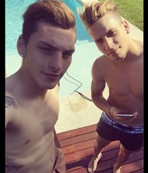 pretty boys 59159a82ac3f6.jpg