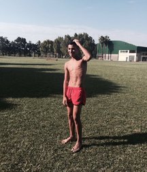 pretty boys 59159a988879d.jpg