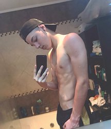pretty boys 2 59159b083b8ed.jpg