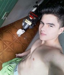 pretty boys 5919ad1620f51.jpg