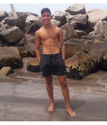 pretty boys 5925b4e91ee16.jpg