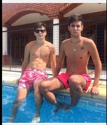 pretty boys 592ef61165666.jpg