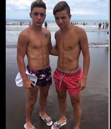 pretty boys 592ef61c42eaf.jpg