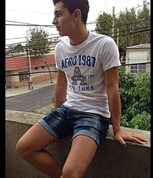 pretty boys 592ef62a12b11.jpg