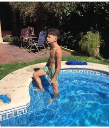 pretty boys 592ef63d468d4.jpg