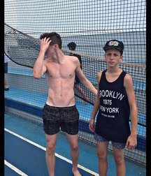 pretty boys 592ef65fd9817.jpg