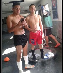 pretty boys 592ef660be8b6.jpg