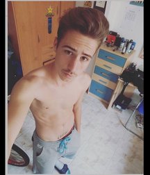 pretty boys 592ef6688c77a.jpg