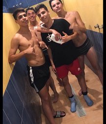 pretty boys 592ef67460696.jpg
