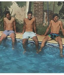 pretty boys 5960efb64f599.jpg