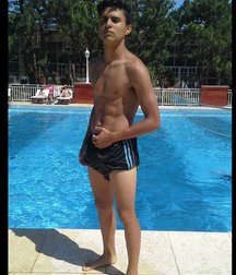 pretty boys 5960efcc87a8a.jpg