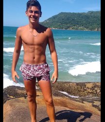 pretty boys 2 5960f923eb0b6.jpg