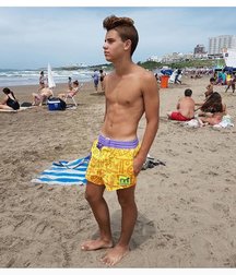 pretty boys 2 5960f9531e017.jpg
