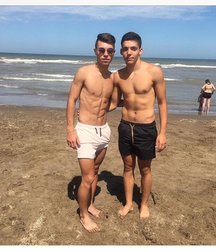 pretty boys 3 5961024f53d0e.jpg