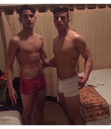 pretty boys 3 59610276955e1.jpg