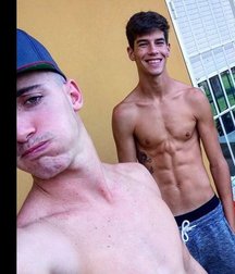 pretty boys 3 59610280433d2.jpg