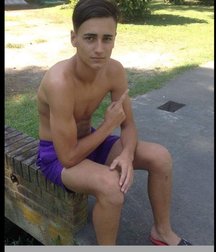 pretty boys 3 5961029401bd4.jpg
