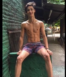 pretty boys 3 5961029b96ad2.jpg