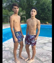 pretty boys 3 596102a5b89fc.jpg