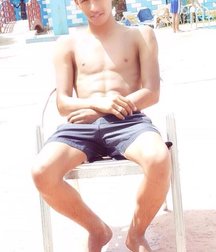 pretty boys 3 596102b2dfccc.jpg
